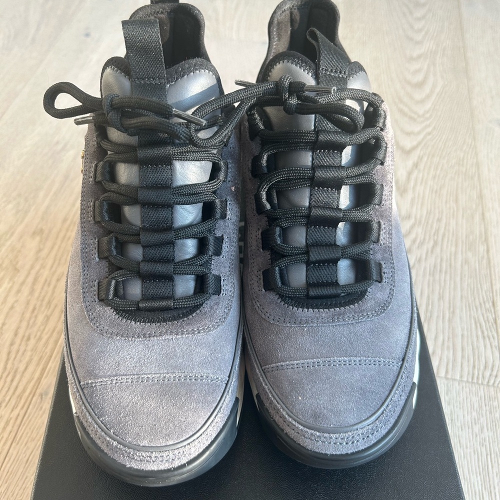 AUTHENTIC NEW CHANEL Trainers